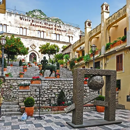 La Casa Di Elvira Apartment Giardini Naxos